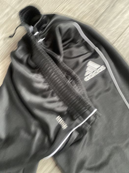 Spodnue dresowe Adidas rozm S