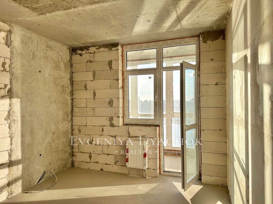 Продаж квартири - Ревуцького, 40-Б, ЖК «Лебединый», краєвид на озеро