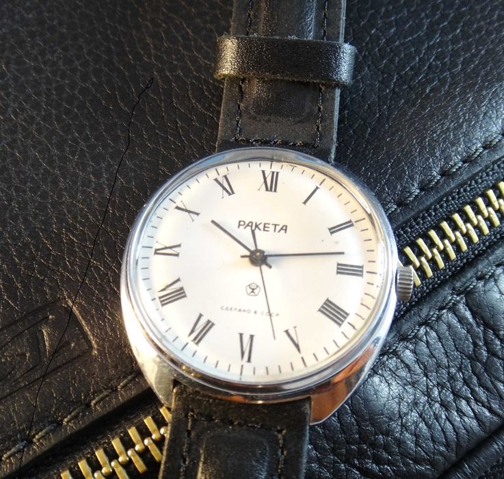 Часы наручные  мужские Ракета механические  2609 НА.Обслужены точный