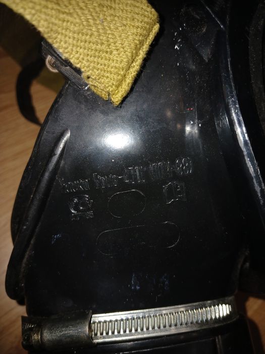 Панорамная маска "Драгер" и противогаз "Бриз"