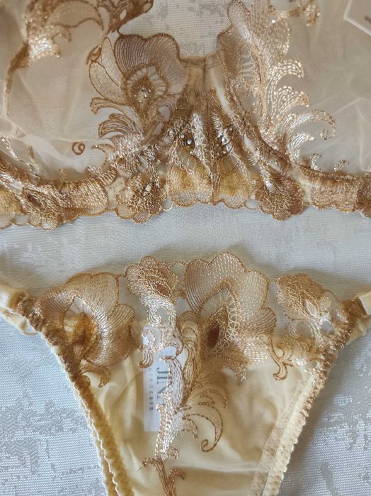 Lingerie – Artesanato de luxo 85B | Novo