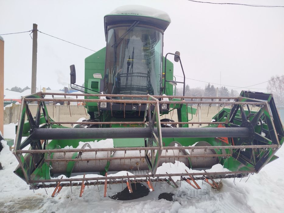 Комбайн зернозбиральний John Deere 1055-1157. Джон Дір 1055
