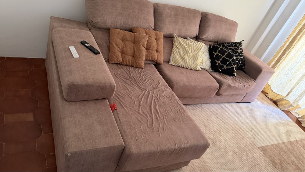 Sofa long chaise 150€
