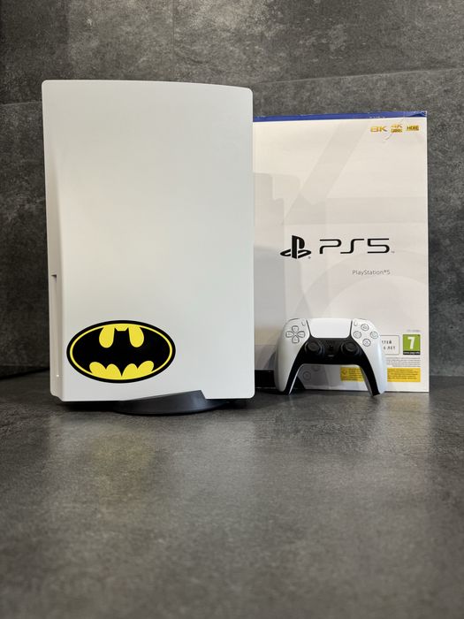 Продам PlayStation 5 з дисководом (PS5 Disc Edition)