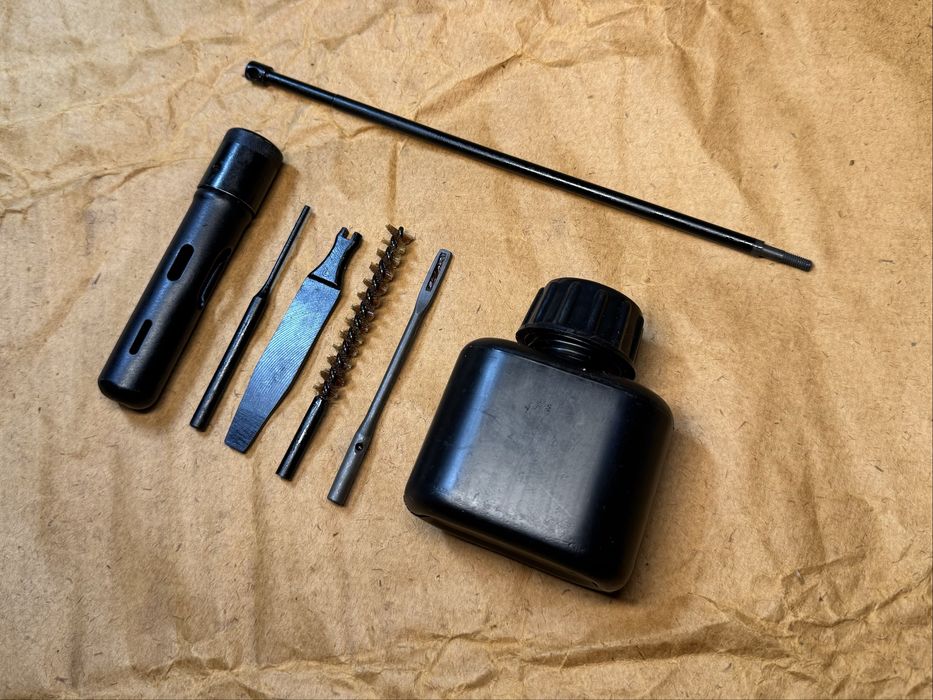 Комплект для АКСУ пенал 5.45, пластикова масльонка, шомпол з різьбою