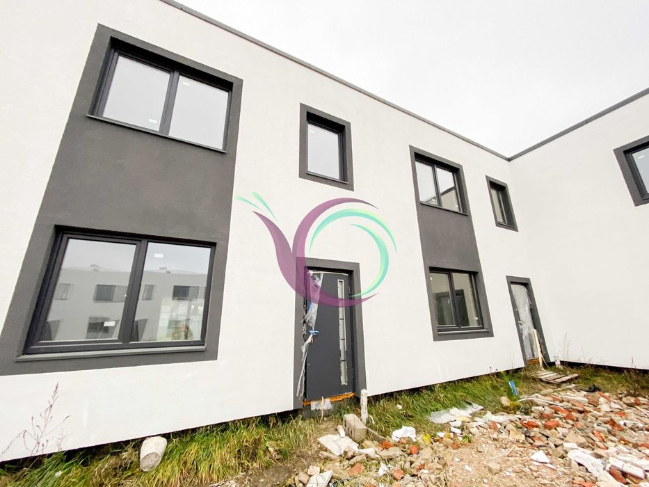 Продається Таунхаус 75 м2 с.Зміїнець