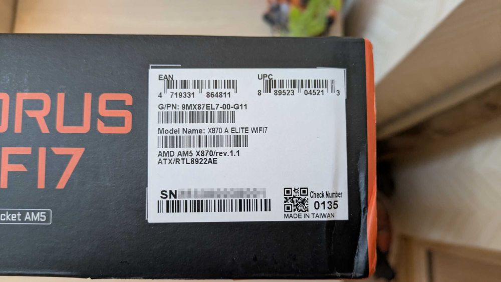 Материнська плата GIGABYTE X870 AORUS ELITE WIFI7 | AM5 AMD X870 | Ryzen 3/5/7/9 7000/8000/9000
