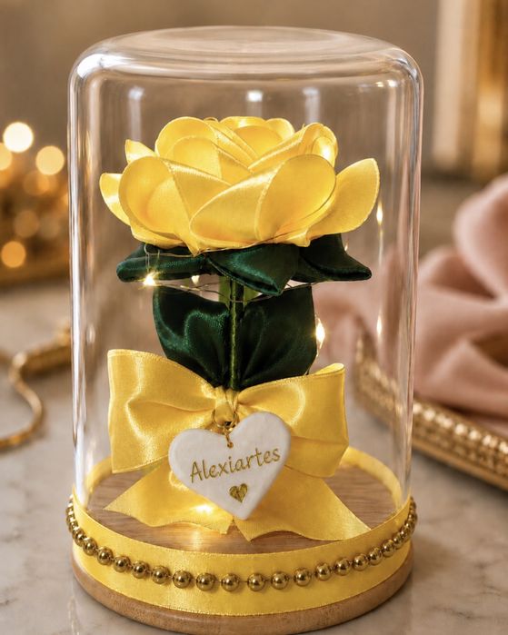 Rosas Eternas em Cetim