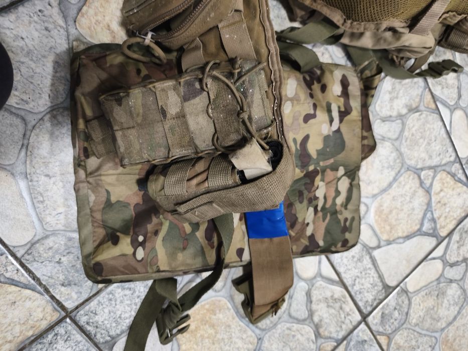 Бронежилет каска і рпс