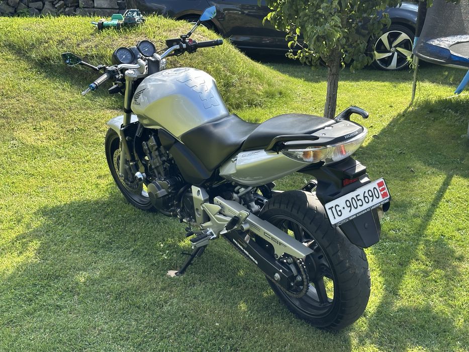 Продам хонду CBF600