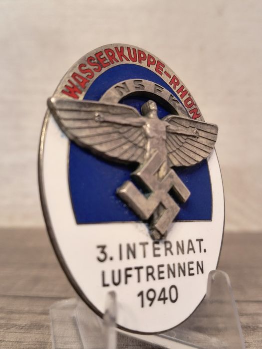 Militaria de Trincheira distintivo de 3° corrida aérea  internacional NSFK Alemanha 1940