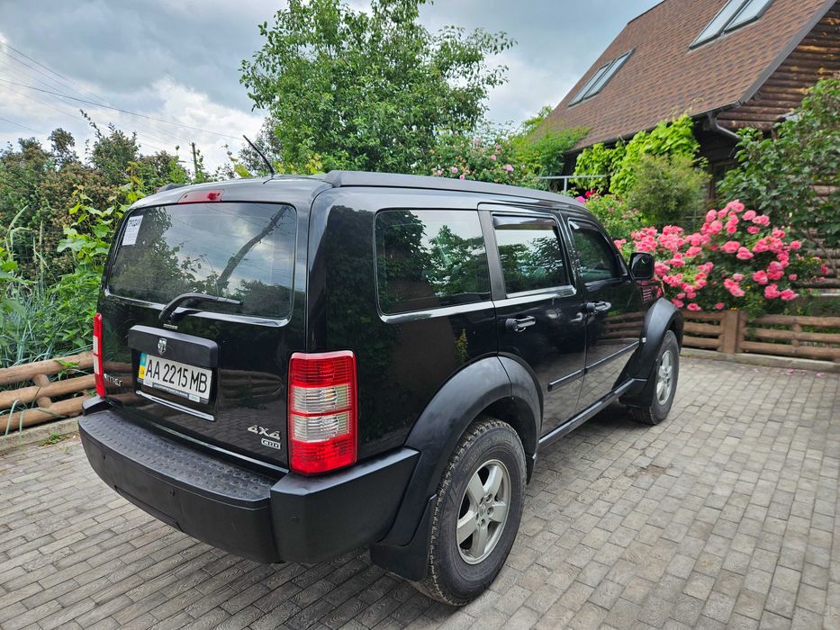 Dodge nitro 2007 2.8 crd