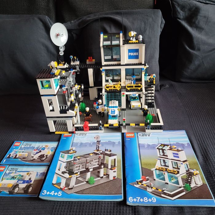 Lego 7744 Posterunek policji