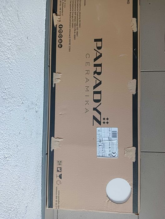 Sprzedam dwa kartony płytek