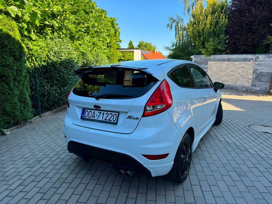 Ford Fiesta Mk7 1.4 96 KM | 2011 | Stylizacja ST | 169 879 km