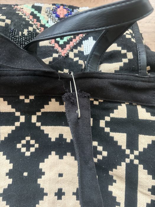 2 placaki, skóra i material