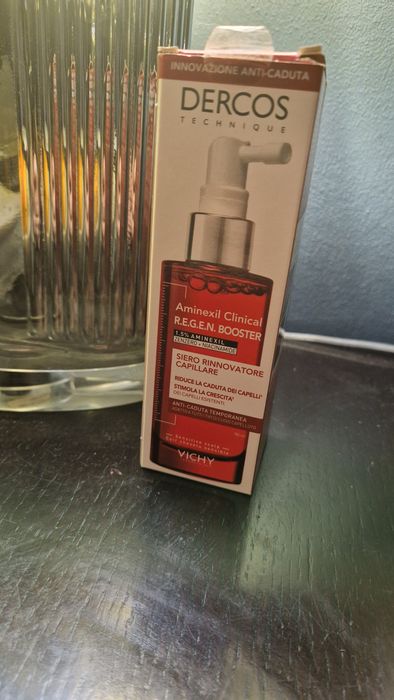 Nowe serum Vichy Dercos Regen Booster Przeci wydaniu włosów 90 ml