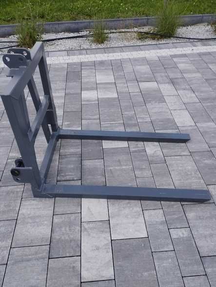 Paleciak na TUZ Mni do małych ciągników typu Kubota Iseki itp