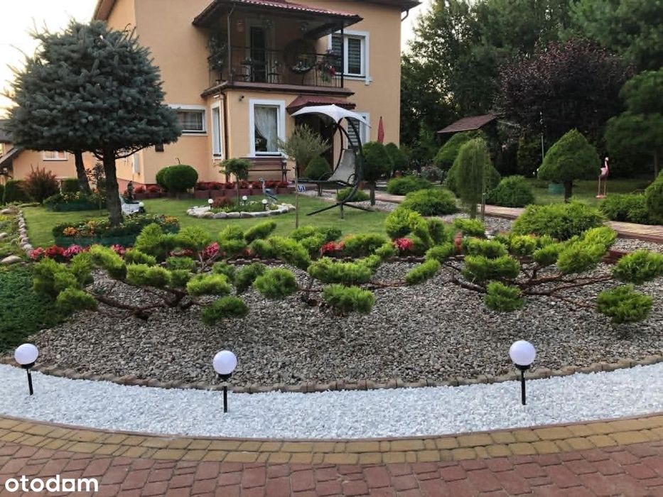 Samowystarczalny dom 240 m² na działce 2500 m² pod lasem