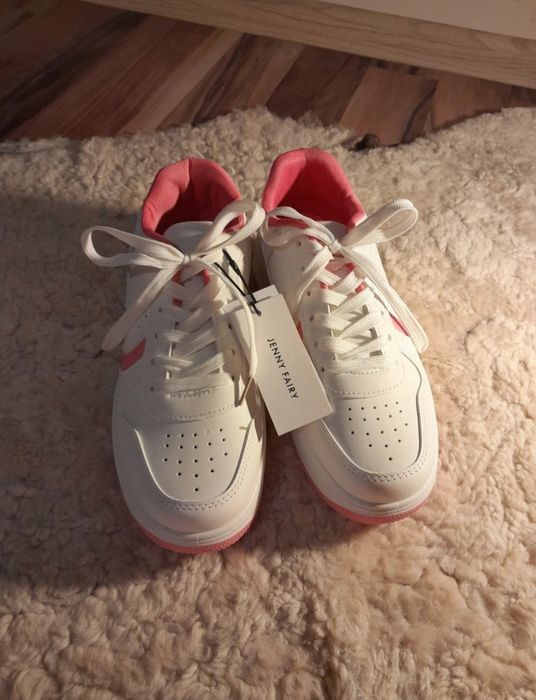 Nowe buty Jenny-Fair biało-różowe