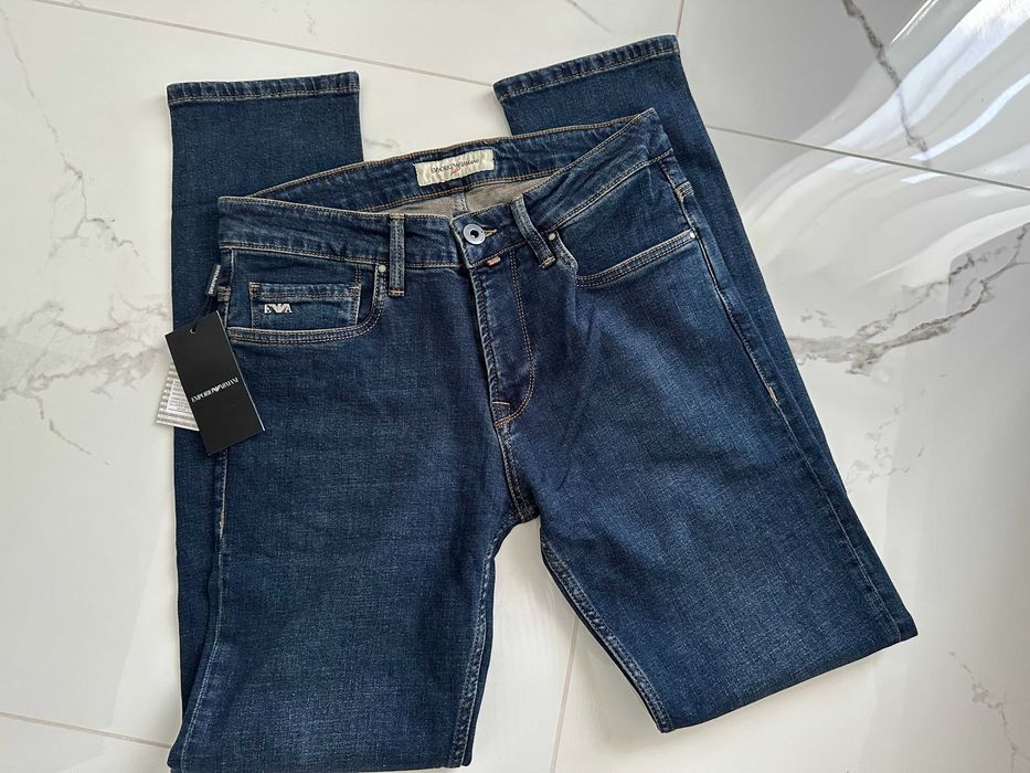 Emporio Armani Spodnie Jeansowe roz. 31 i 32