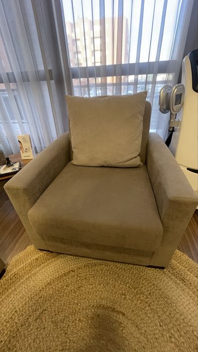 Poltrona individual bege
