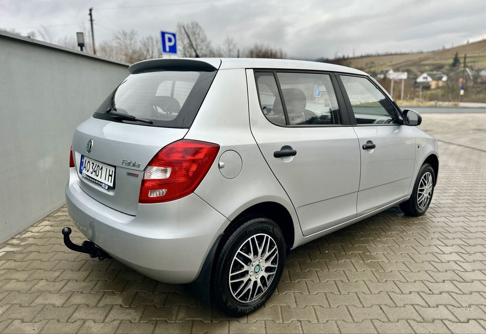 Skoda Fabia 1,2 бензин