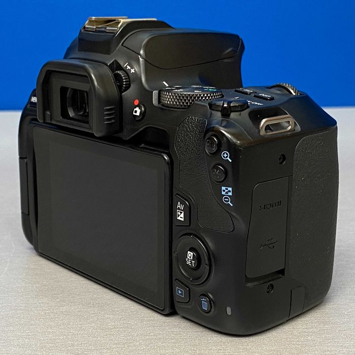 Canon EOS 250D (Corpo) - 24.1MP