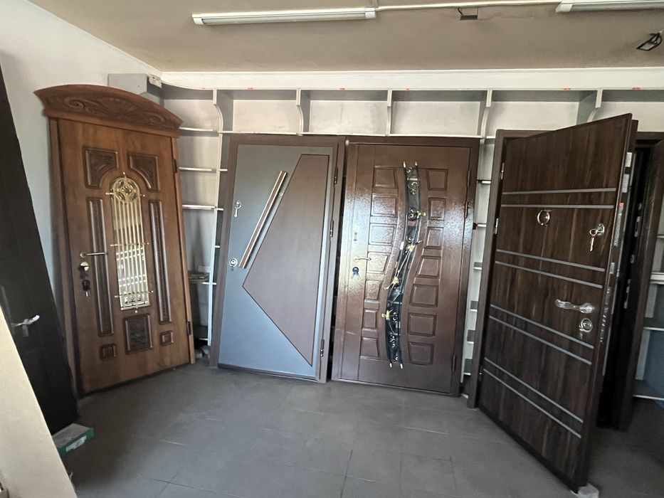 Двері вхідні броньовані РОЗПРОДАЖ