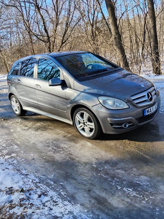 Мерседес В Клас 2.0 дизель