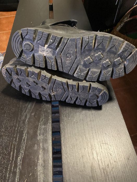 Botas de combate da UGG Shenna Goth