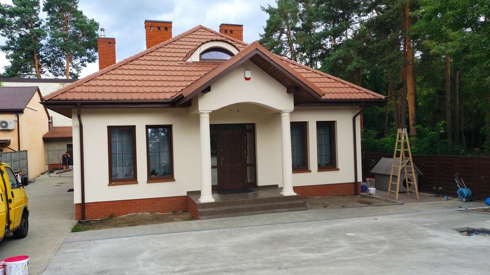 Malowanie elewacji i ogrodzeń