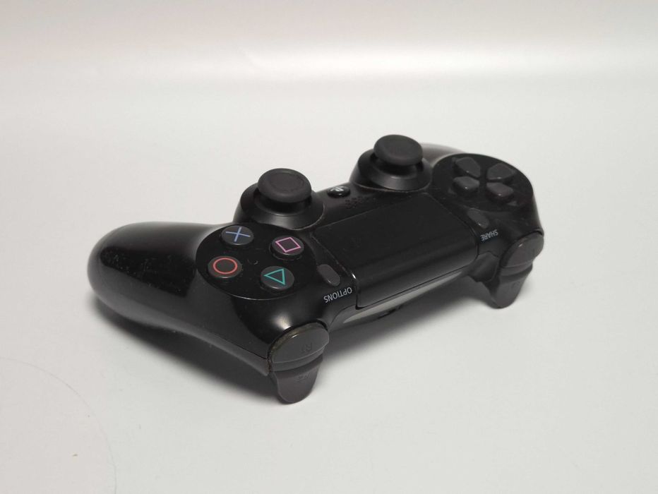 Konsola PS4 PRO 1 TB pad, zestaw, pudełko