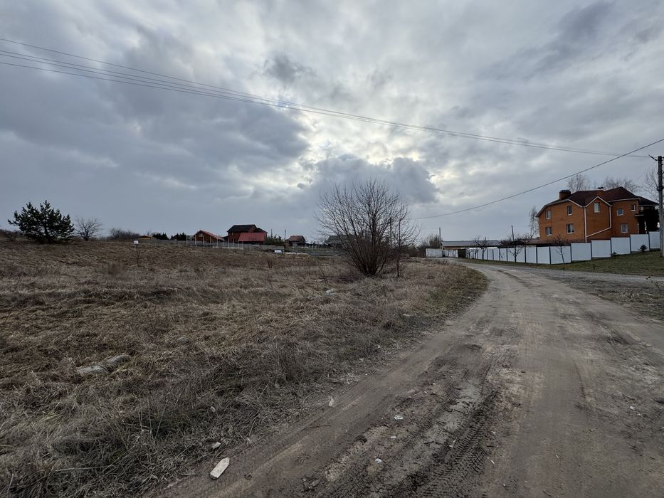 Кутова ділягка 15 сот в с Петрушки