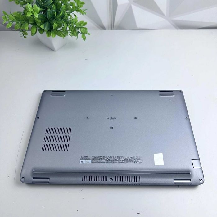 Dell Latitude 14" i5/16GB/256Nvme linha Profissional com Garantia