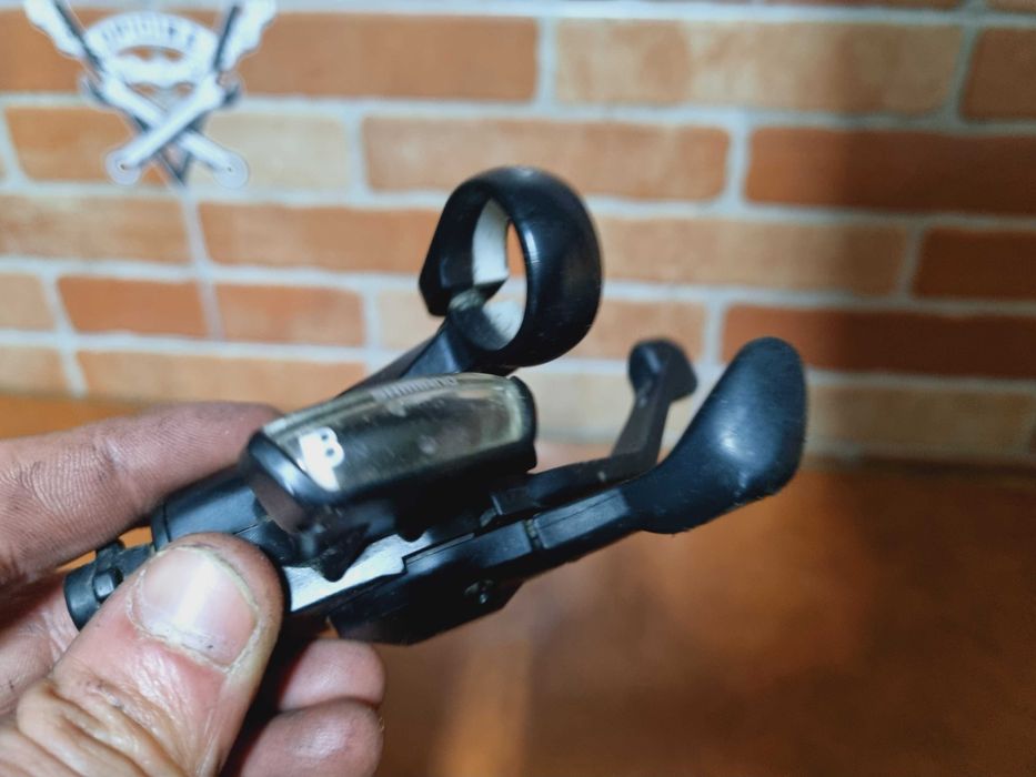 Shift Shimano 8v - Excelente Estado