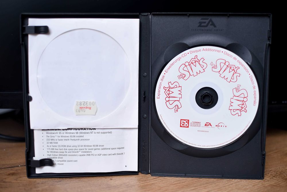 PC # The Sims  Livin It Up Expension Pack