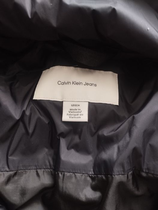 куртка,пуфер s, Calvin Klein, guess