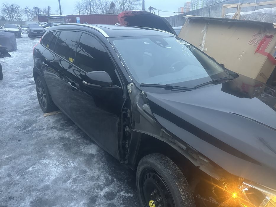 Вольво в60 крос кантри 2017 год