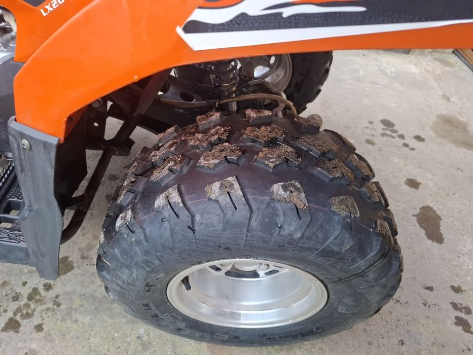 Квадроцикл Loncin 200