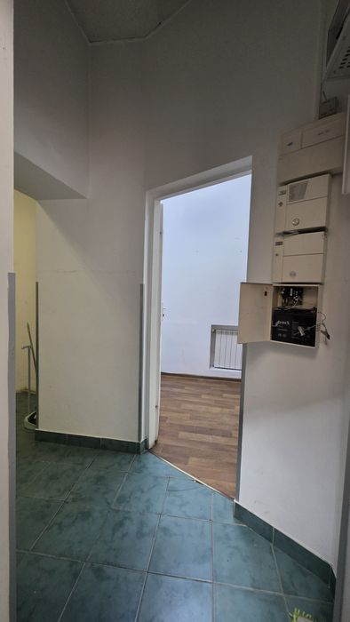 Оренда комерційного приміщення 78м2 біля  ринку у ЦЕНТРІ міста