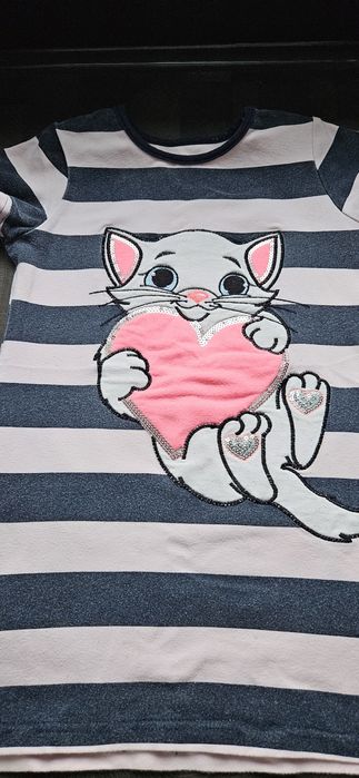 Sukienka typu tuba kotek