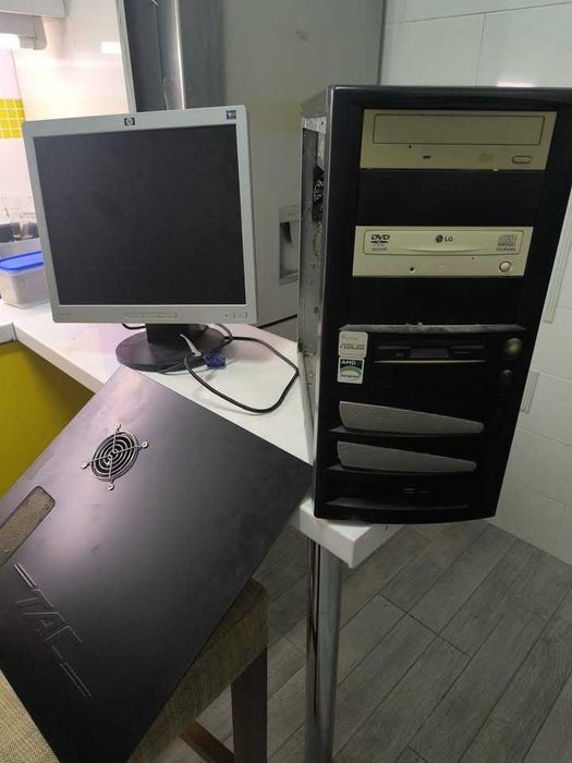 Computador + Monitor Hp Ler anuncio