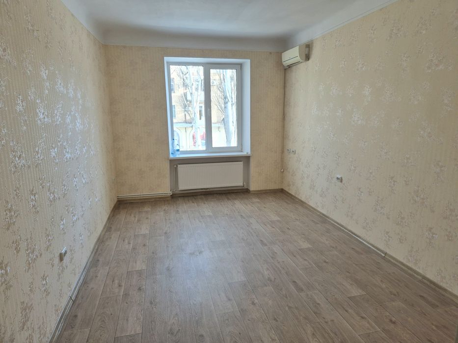 3-кімнатна 100м2 з індивідуальним опаленням можна по сертифікату