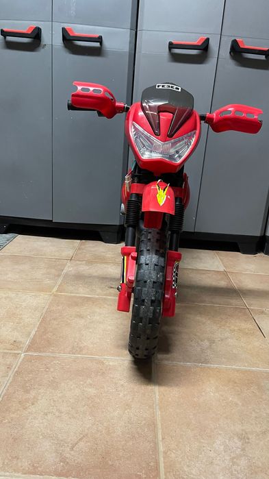 Mota Elétrica Criança