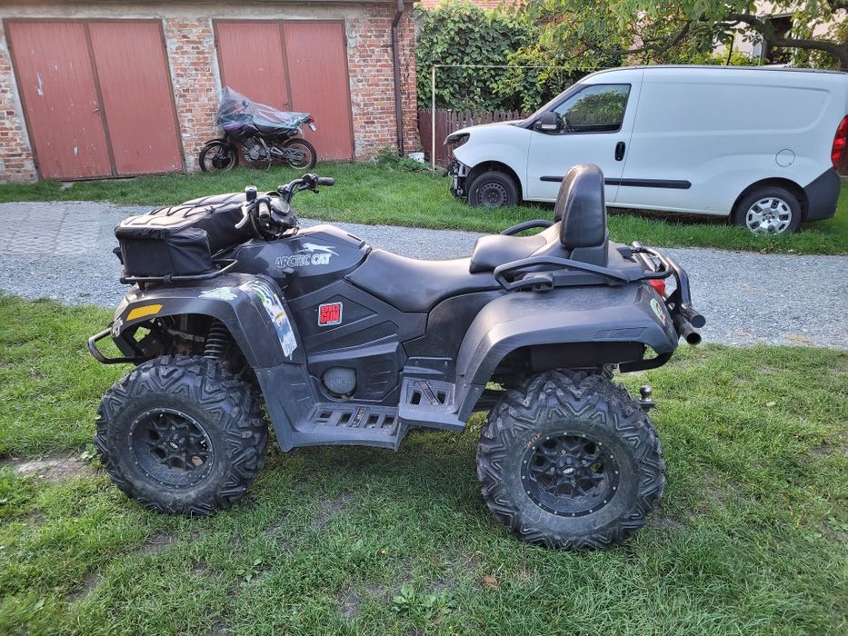 Quad   Arctic- cat