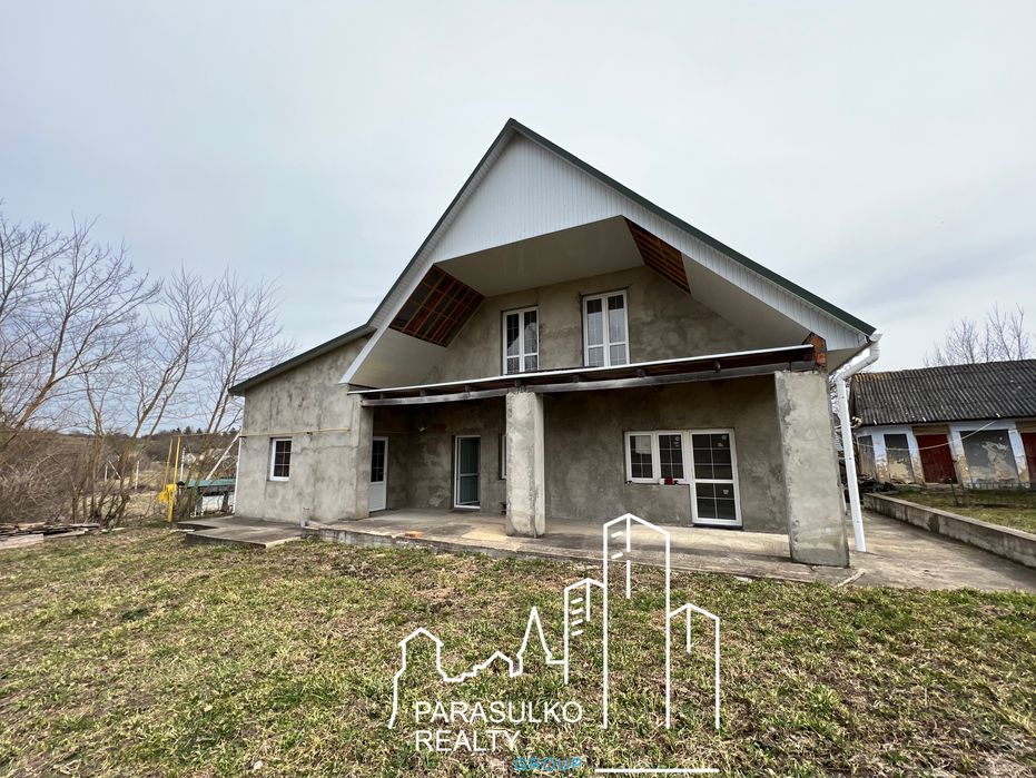 Продам будинок в затишному селі!