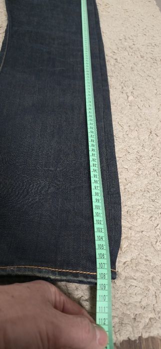 Levis 501.  L.29 W.32