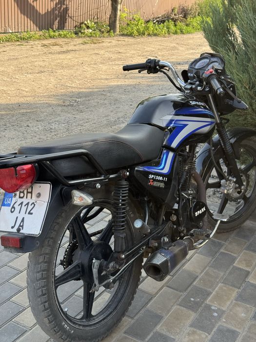 Spark 150 r - 11