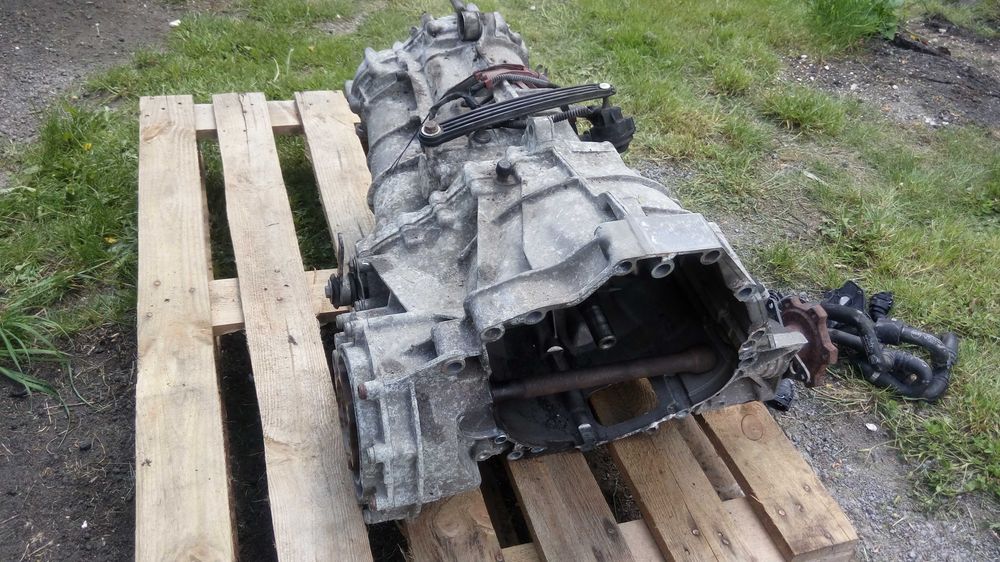 Audi A4 S4 B8 8K 2.0 TDI Manualna skrzynia 6 biegów 0B1301103 gwarancj
